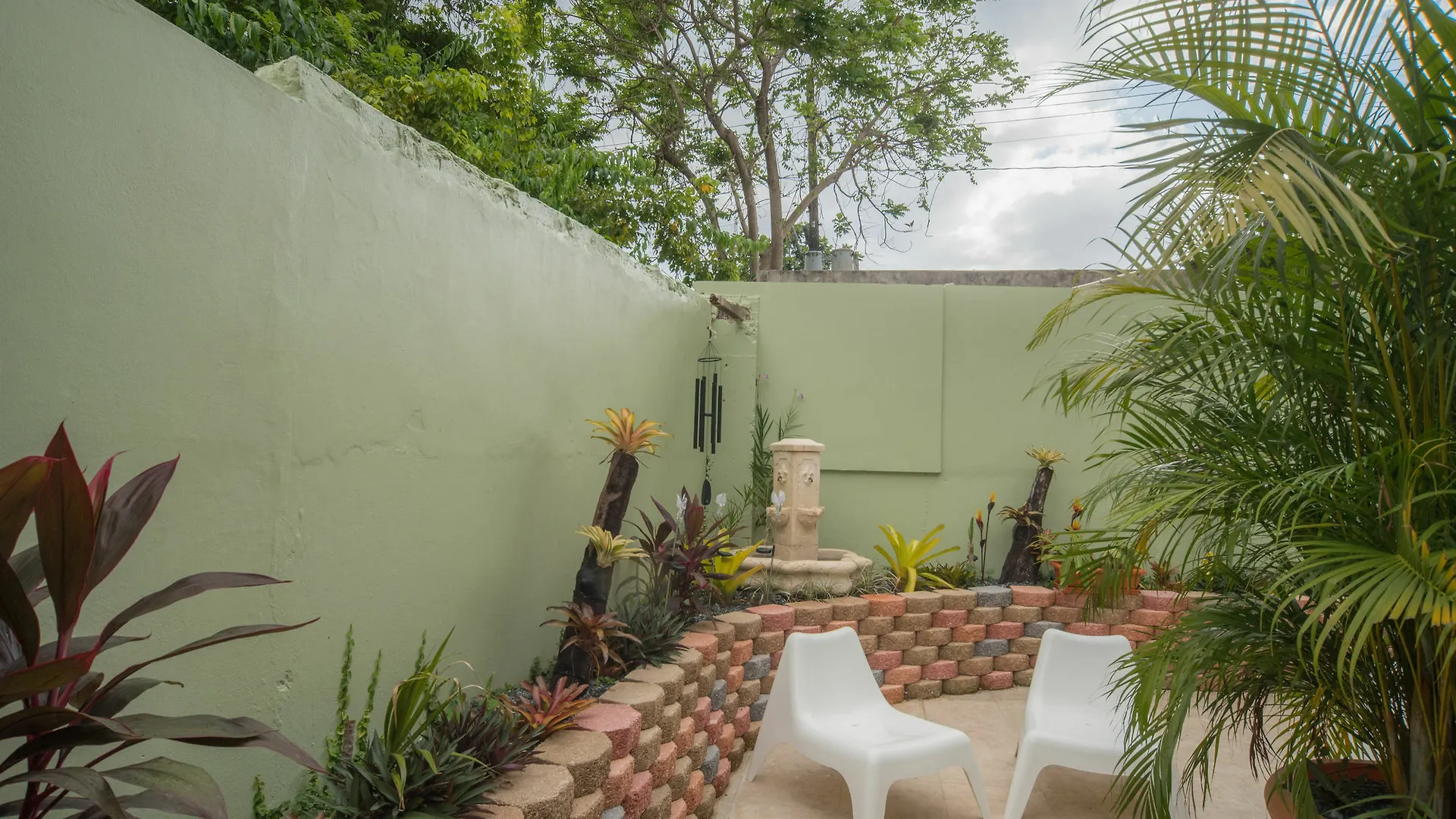 Rincon Plaza Hotel